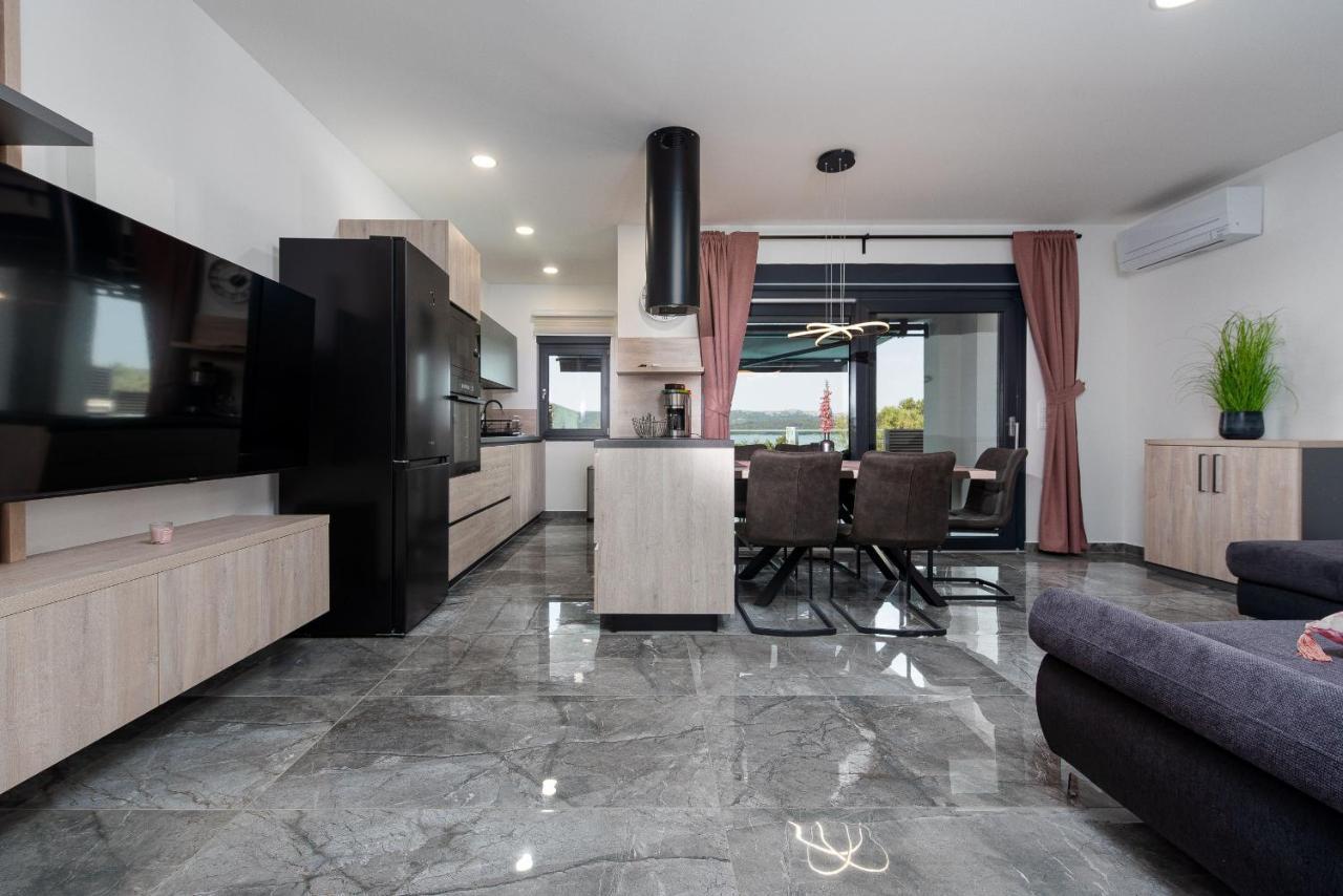 Villa Blue Sky 2 Zadarvillas 투라니 외부 사진