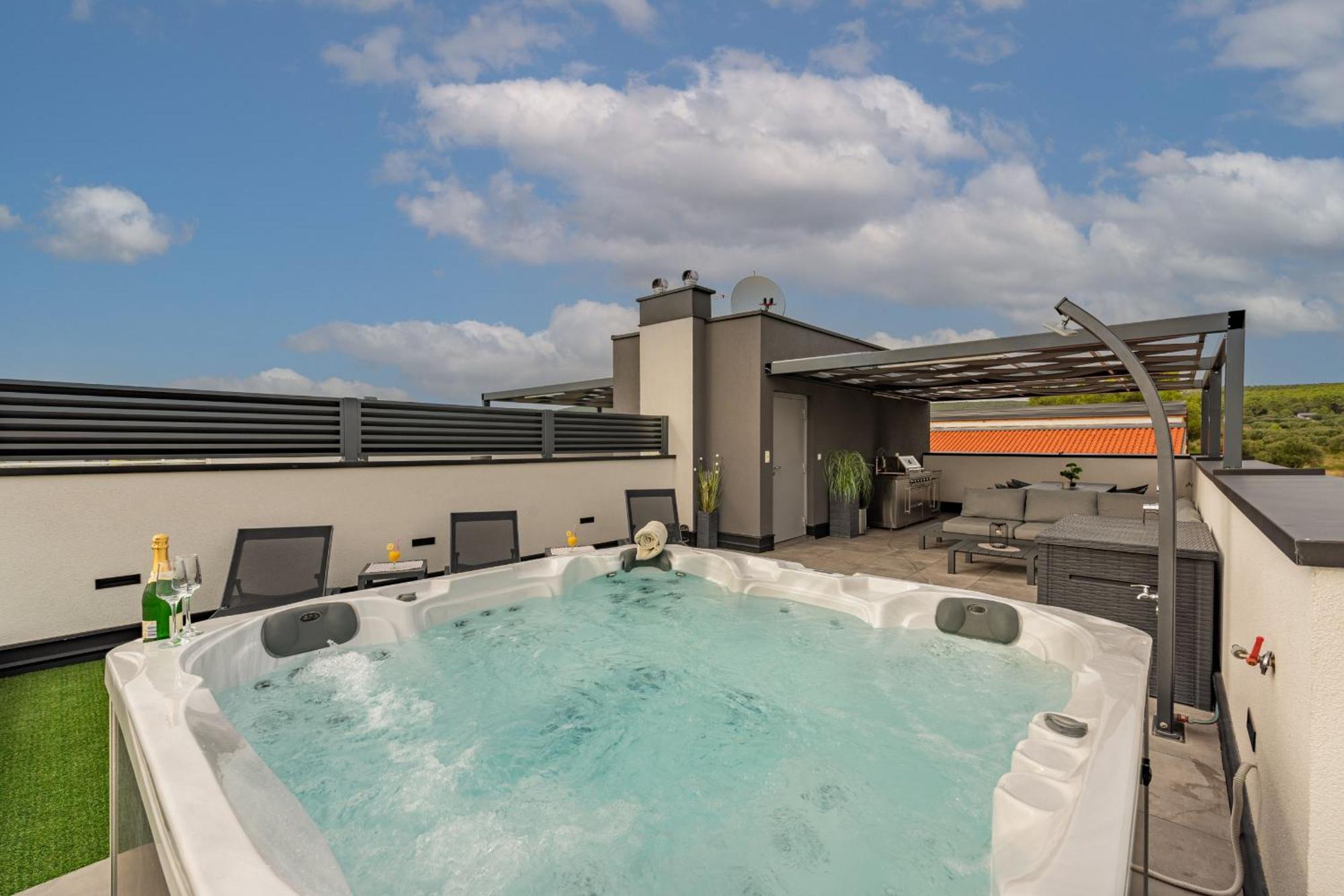 Villa Blue Sky 2 Zadarvillas 투라니 외부 사진